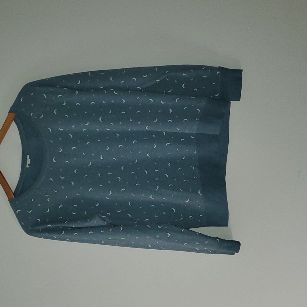 L Jenni Intimates Blue Moon & Star Sweater.